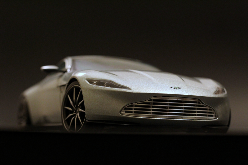 Illustration for article titled Hot Wheels Elite Aston Martin DB10 in 1:18 scale